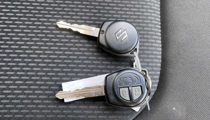 2022 Maruti Baleno DELTA PETROL 1.2, Petrol, Manual, 7,322 km, Key Close Up