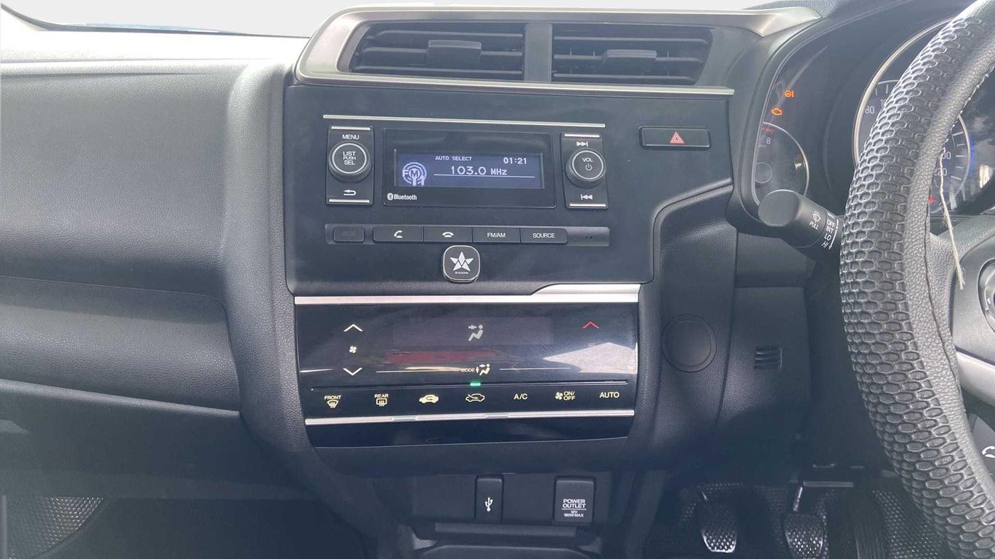 2019 Honda WR-V 1.2L I-VTEC S MT, Petrol, Manual, 13,895 km, Air Conditioner