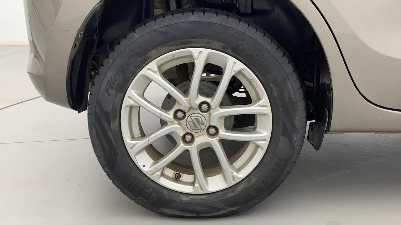 2018 Maruti Swift ZXI AMT, Petrol, Automatic, 59,782 km, Right Rear Wheel