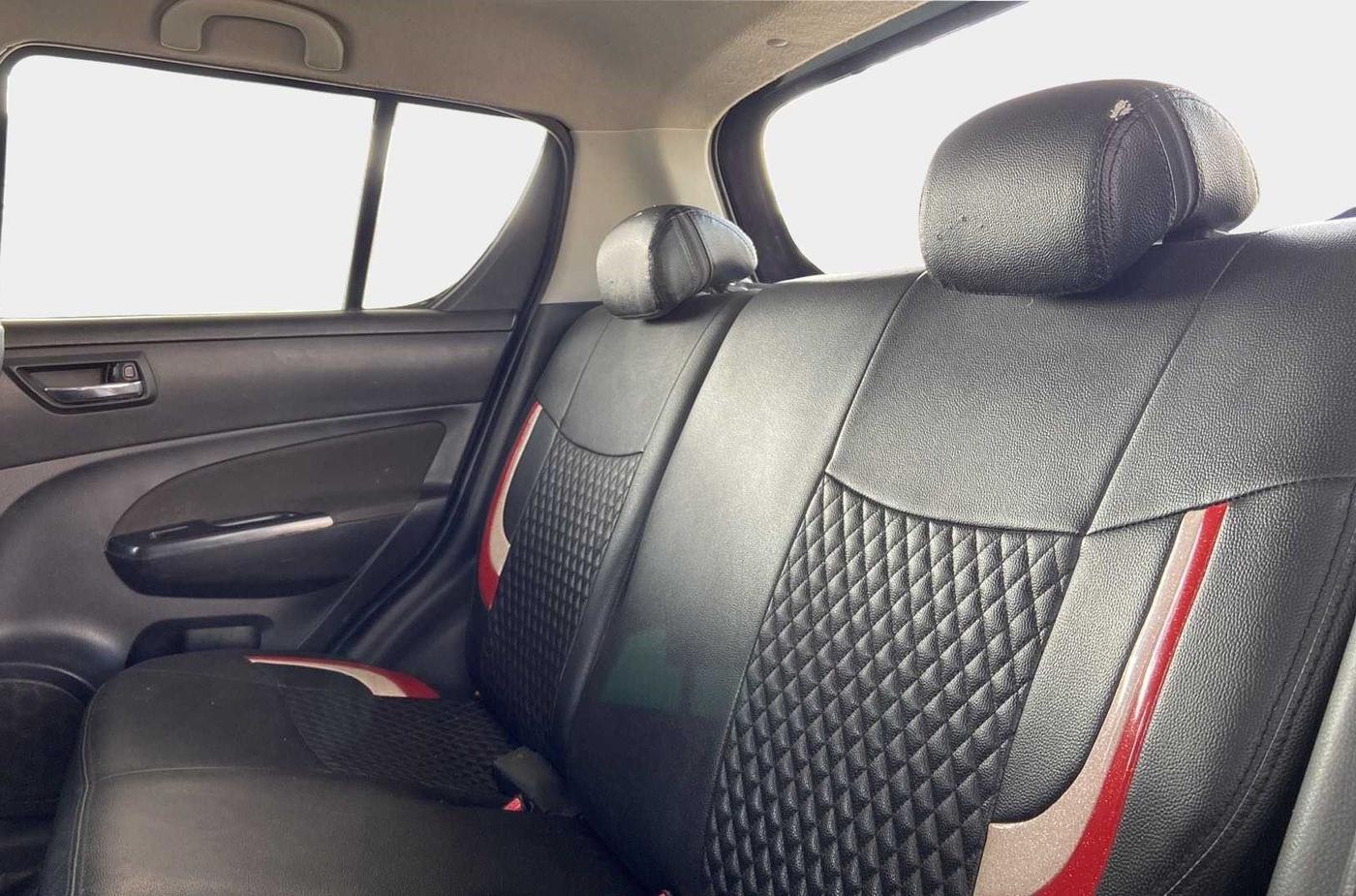 2015 Maruti Swift VXI, Petrol, Manual, 88,830 km, Right Side Rear Door Cabin