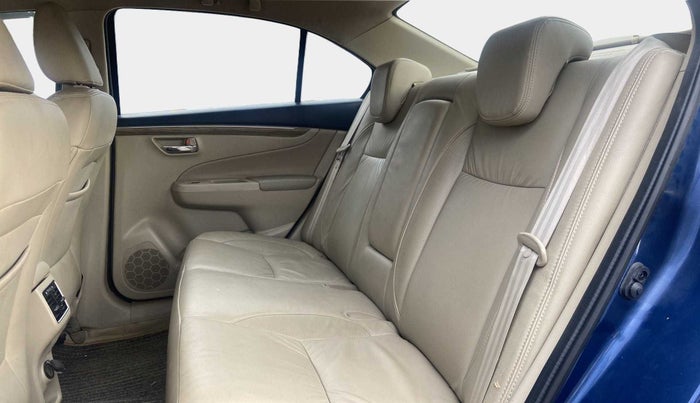 2019 Maruti Ciaz ALPHA  AT 1.5 SHVS PETROL, Petrol, Automatic, 19,411 km, Right Side Rear Door Cabin