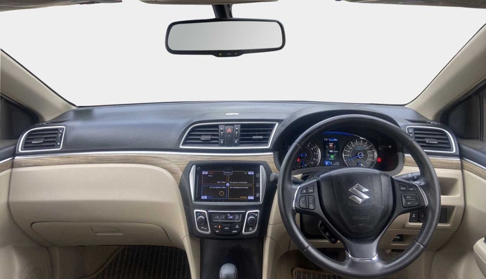 2019 Maruti Ciaz ALPHA  AT 1.5 SHVS PETROL, Petrol, Automatic, 19,411 km, Dashboard