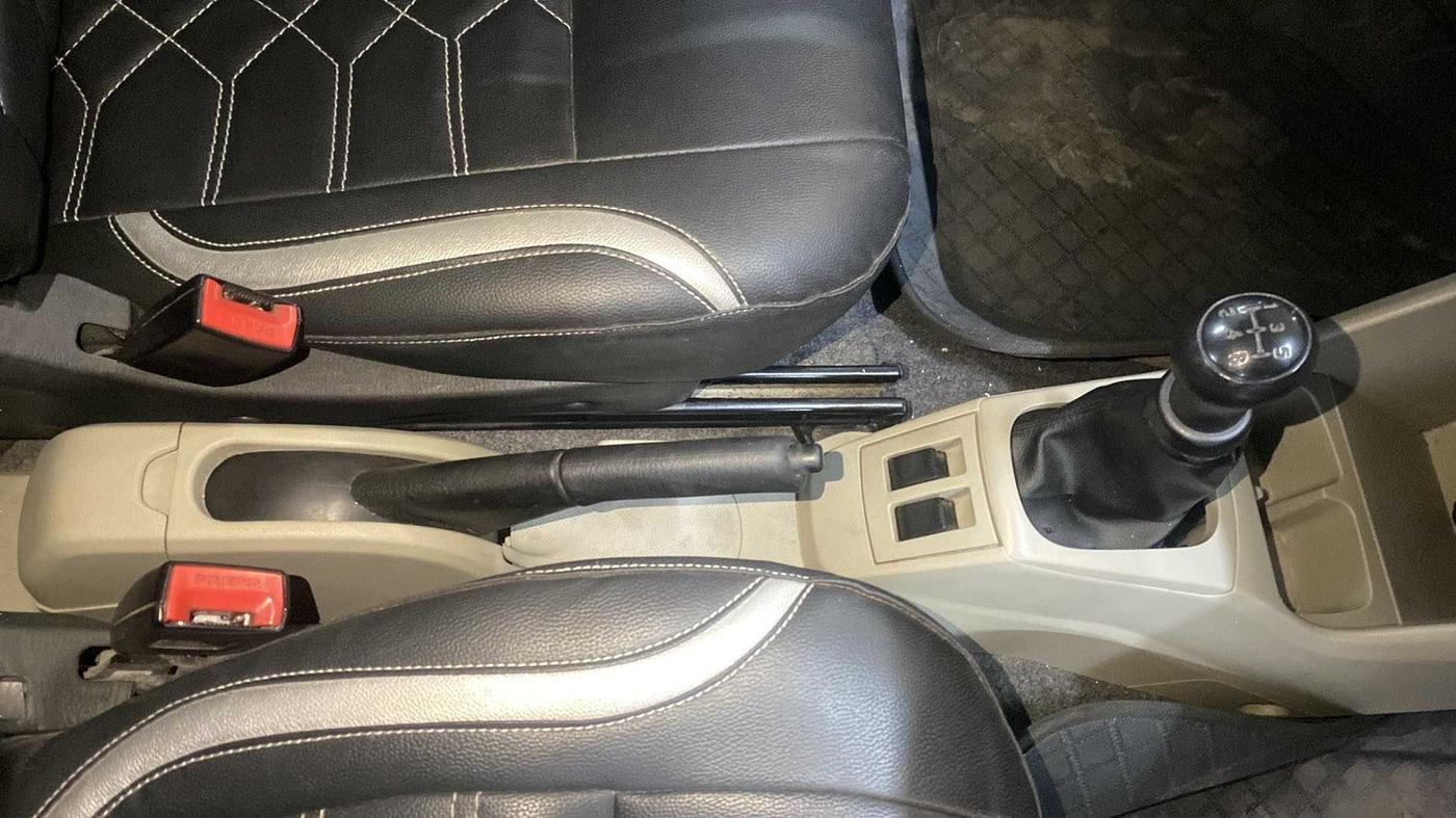 2020 Maruti Alto VXI, Petrol, Manual, 53,209 km, Gear Lever