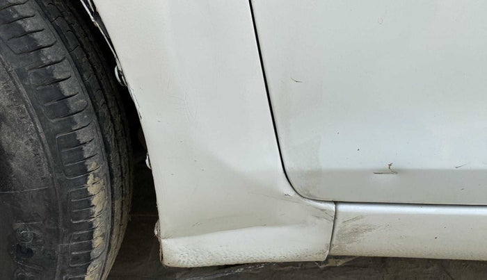 2014 Maruti Swift Dzire VDI, Diesel, Manual, 98,693 km, Left fender - Slightly dented