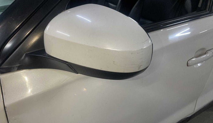 2019 Maruti Vitara Brezza VDI, Diesel, Manual, 83,217 km, Left rear-view mirror - Mirror motor not working