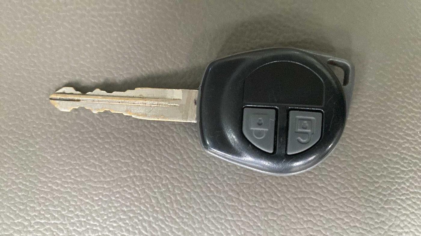 2012 Maruti Swift Dzire VXI, Petrol, Manual, 88,533 km, Key Close Up