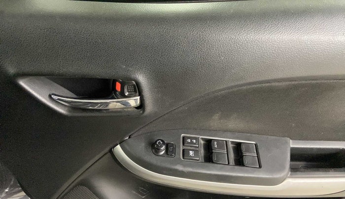 2017 Maruti Baleno ZETA CVT PETROL 1.2, Petrol, Automatic, 44,586 km, Driver Side Door Panels Control