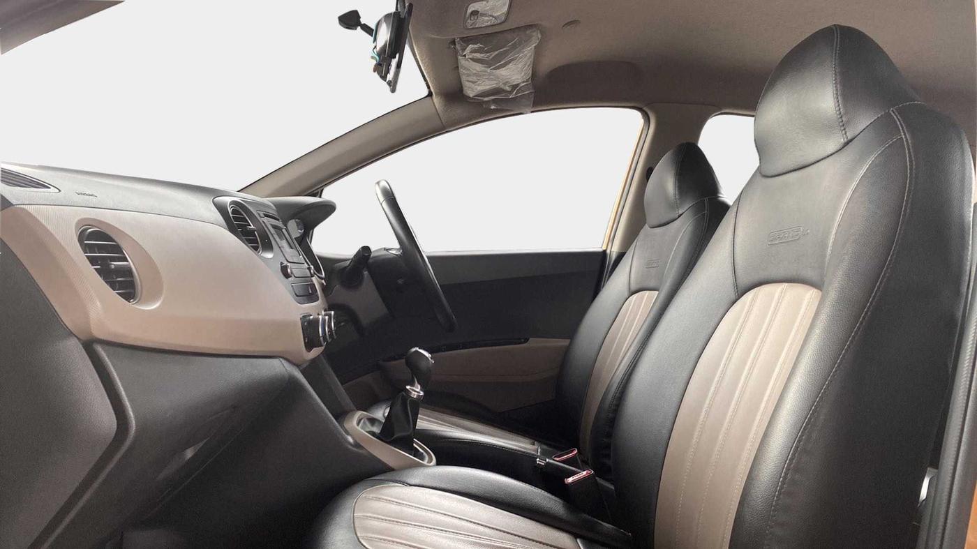 2015 Hyundai Grand i10 ASTA (O) 1.2 KAPPA VTVT, Petrol, Manual, 63,488 km, Right Side Front Door Cabin