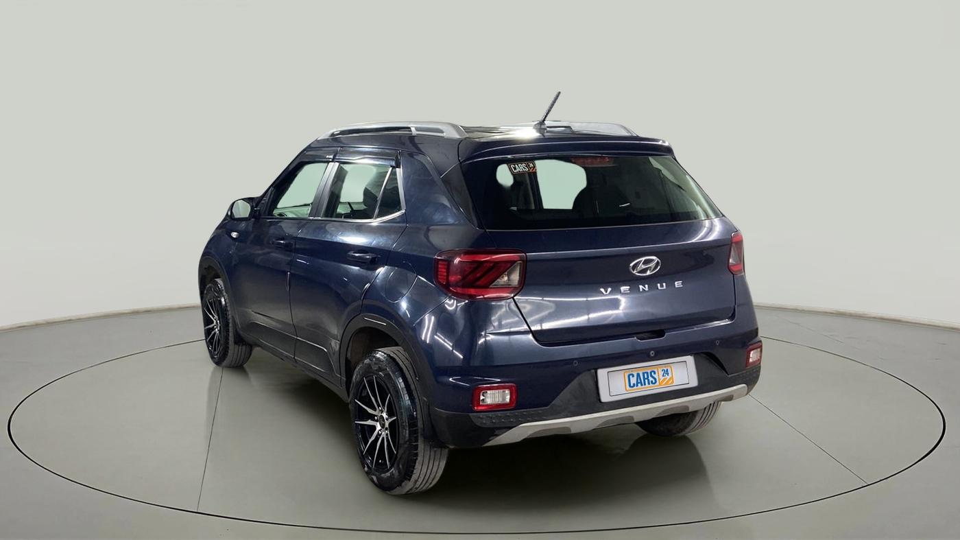 2020 Hyundai VENUE S 1.2, Petrol, Manual, 28,621 km, Left Back Diagonal