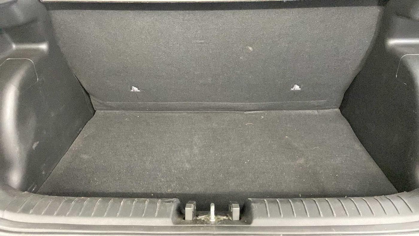 2020 Hyundai VENUE S 1.2, Petrol, Manual, 28,621 km, Boot Inside