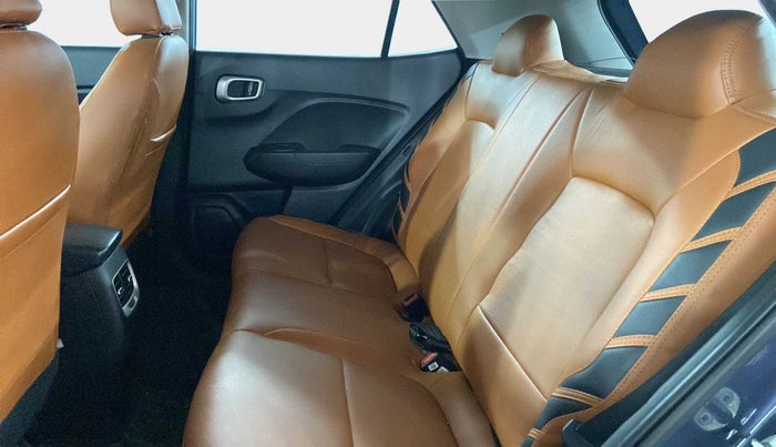 2019 Hyundai VENUE S 1.2, Petrol, Manual, 18,921 km, Right Side Rear Door Cabin
