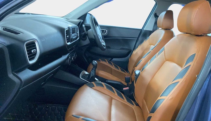 2019 Hyundai VENUE S 1.2, Petrol, Manual, 18,921 km, Right Side Front Door Cabin