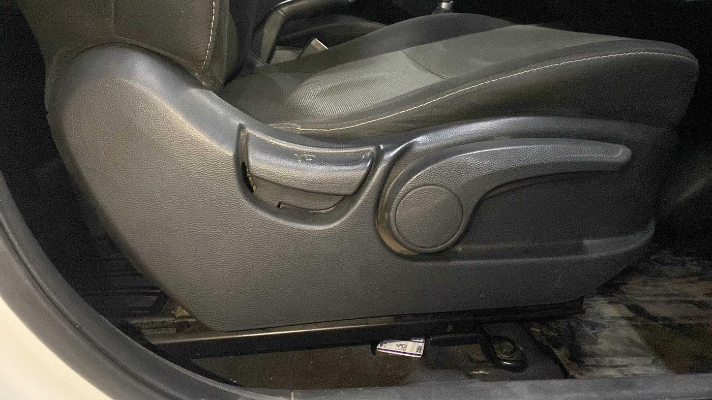 2018 Hyundai Creta SX PLUS AT 1.6 PETROL, Petrol, Automatic, 40,752 km, Driver Side Adjustment Panel