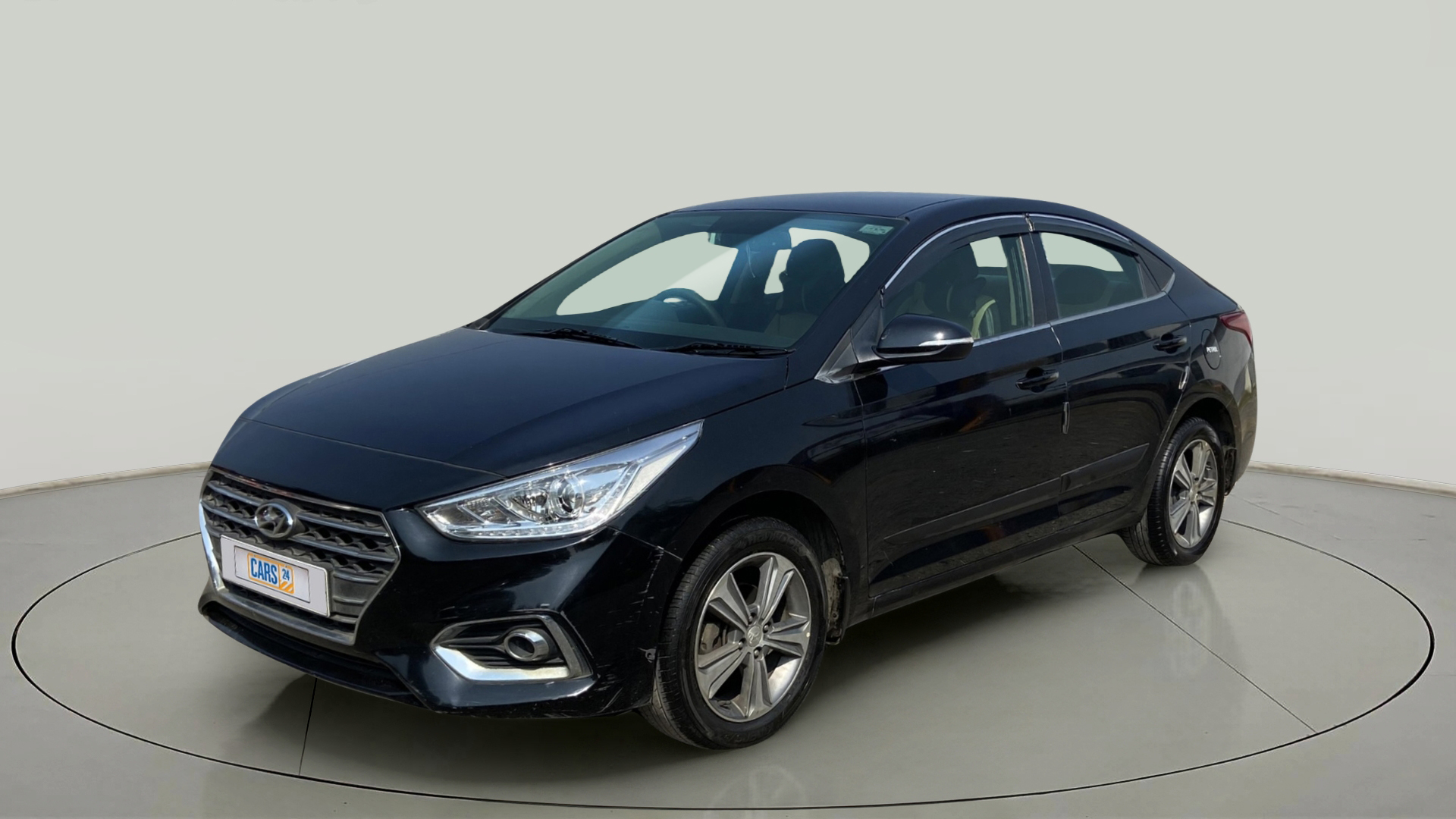 2018 Hyundai Verna 1.6 VTVT SX, Petrol, Manual, 30,881 km, Left Front Diagonal