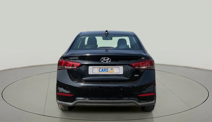 2018 Hyundai Verna 1.6 VTVT SX, Petrol, Manual, 30,881 km, Back/Rear