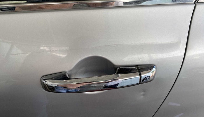 2020 Renault TRIBER RXT AMT, Petrol, Automatic, 15,152 km, Front passenger door - Slightly dented