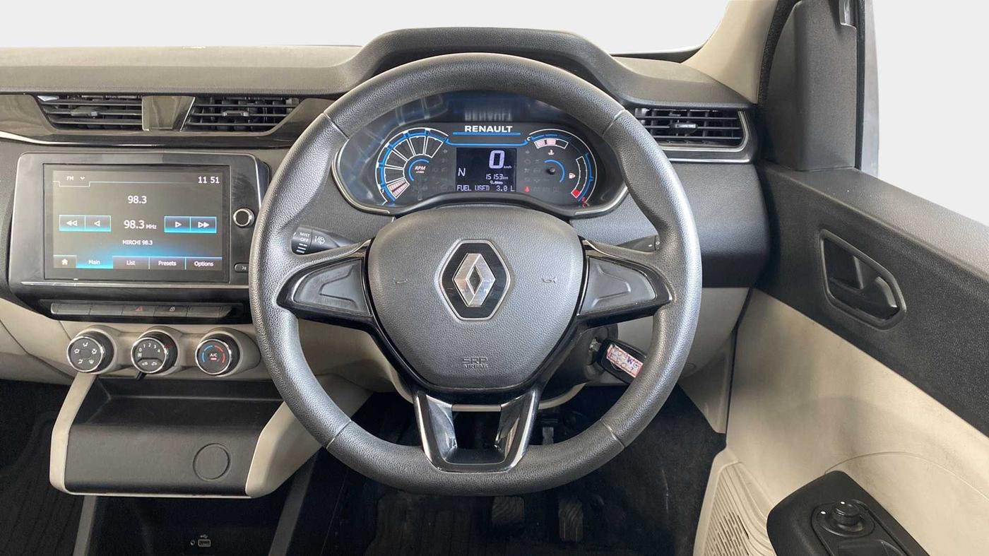 2020 Renault TRIBER RXT AMT, Petrol, Automatic, 15,152 km, Steering Wheel Close Up