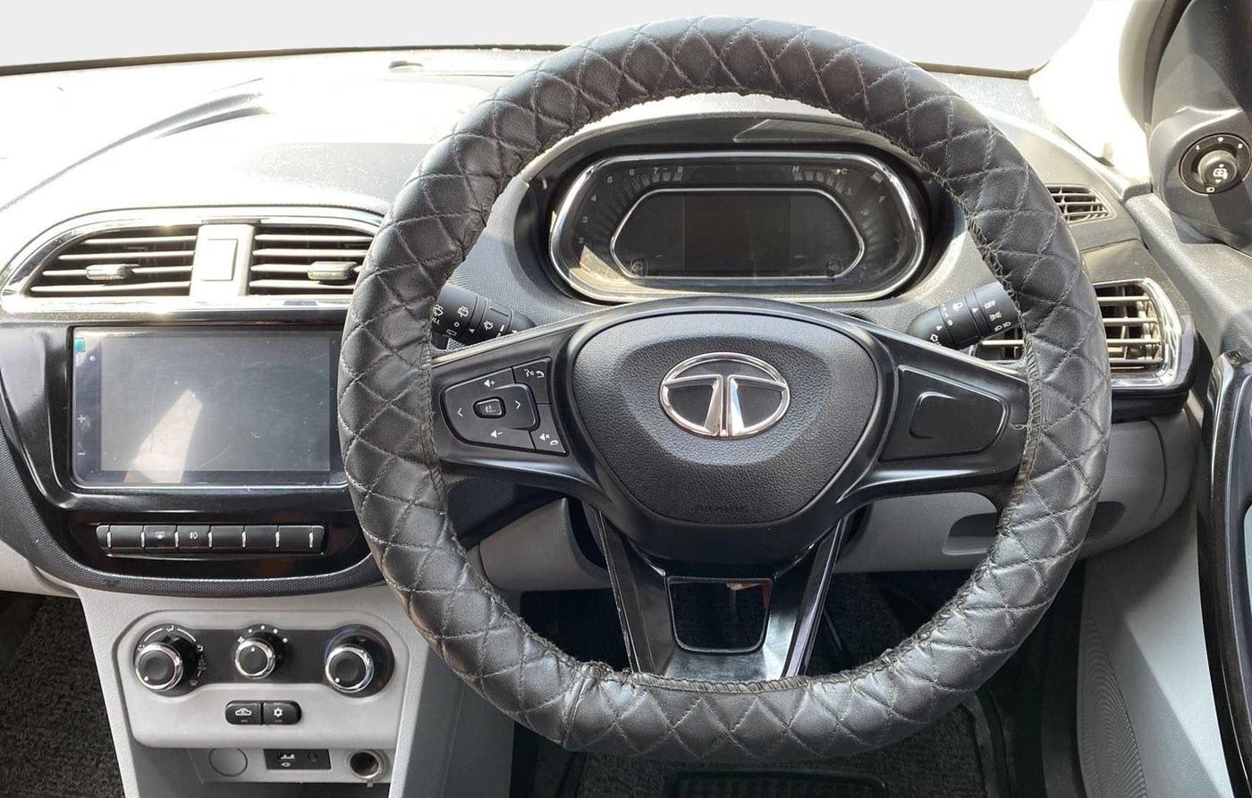 2020 Tata Tiago XZ PETROL, Petrol, Manual, 22,166 km, Steering Wheel Close Up
