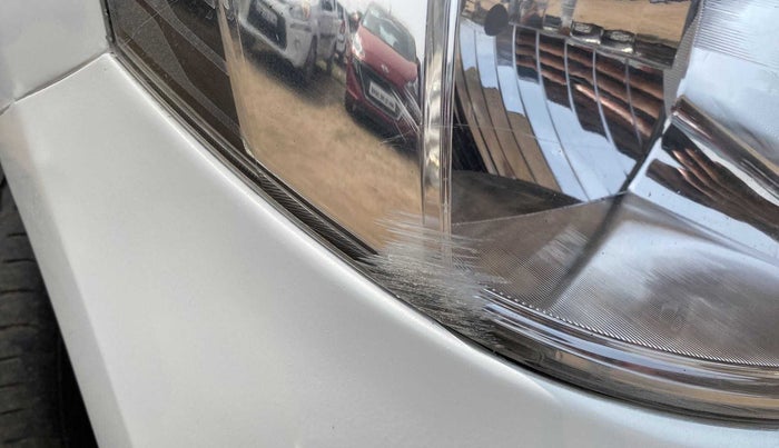 2017 Maruti Wagon R 1.0 VXI, Petrol, Manual, 58,869 km, Right headlight - Minor scratches