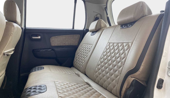 2017 Maruti Wagon R 1.0 VXI, Petrol, Manual, 58,869 km, Right Side Rear Door Cabin
