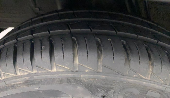 2021 Renault Kwid RXL 1.0, Petrol, Manual, 34,291 km, Right Rear Tyre Tread