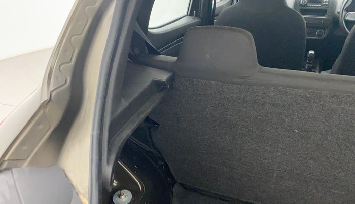 2021 Renault Kwid RXL 1.0, Petrol, Manual, 34,291 km, Dicky (Boot door) - Parcel tray missing
