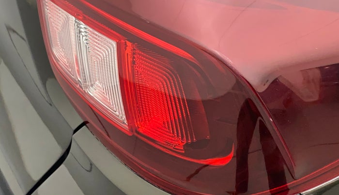 2021 Renault Kwid RXL 1.0, Petrol, Manual, 34,291 km, Right tail light - Minor scratches