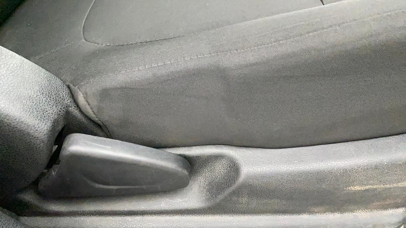 2021 Renault Kwid RXL 1.0, Petrol, Manual, 34,291 km, Driver Side Adjustment Panel
