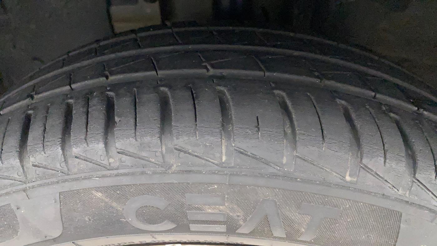 2021 Renault Kwid RXL 1.0, Petrol, Manual, 34,291 km, Left Front Tyre Tread