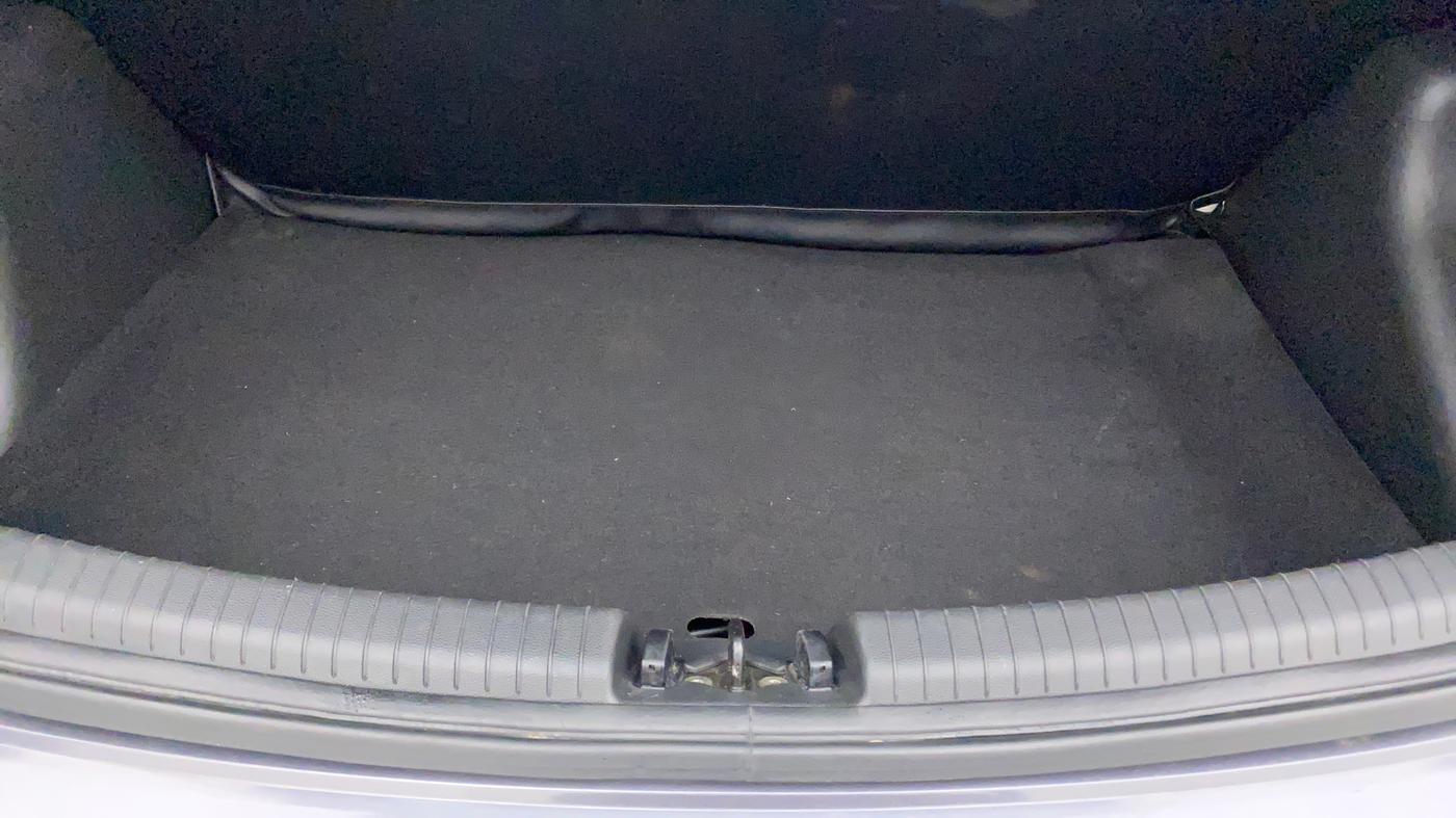 2018 Hyundai Grand i10 SPORTZ 1.2 KAPPA VTVT, Petrol, Manual, 75,741 km, Boot Inside