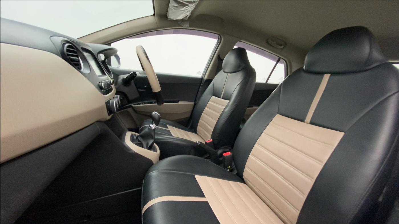 2018 Hyundai Grand i10 SPORTZ 1.2 KAPPA VTVT, Petrol, Manual, 75,741 km, Right Side Front Door Cabin