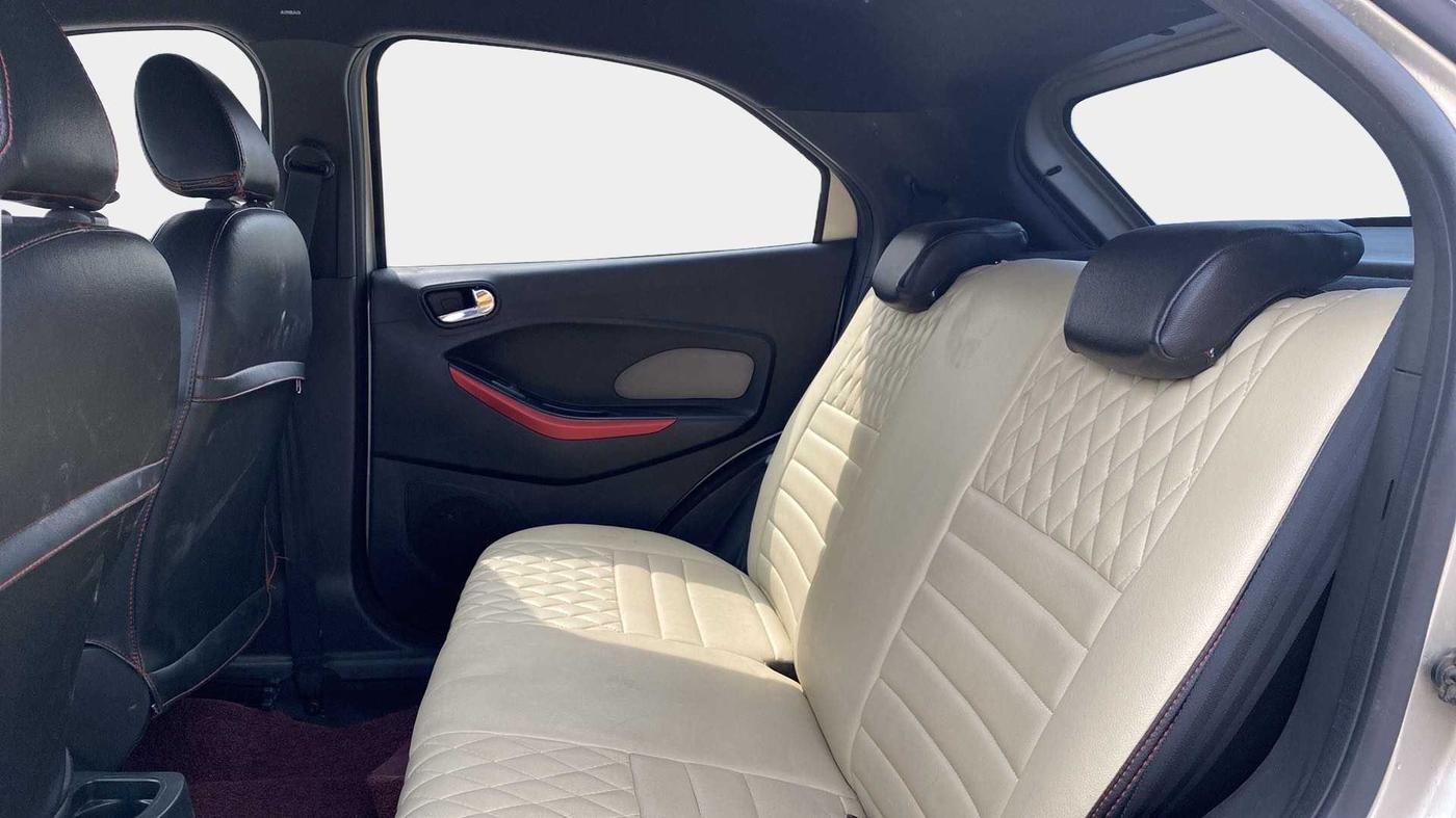 2021 Ford FREESTYLE FLAIR EDITION 1.5 DIESEL, Diesel, Manual, 44,557 km, Right Side Rear Door Cabin