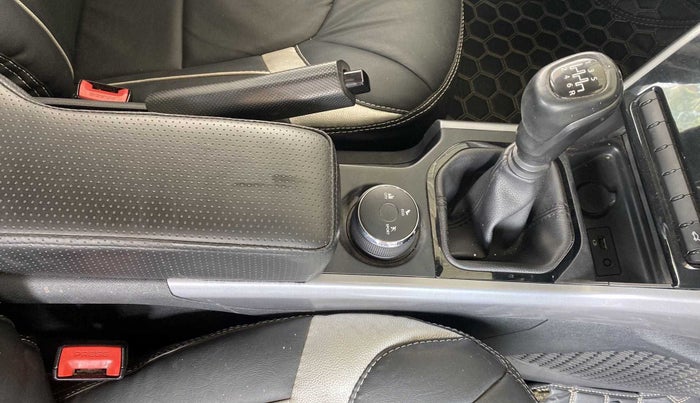 2021 Tata NEXON XM SUNROOF PETROL, Petrol, Manual, 19,846 km, Gear Lever