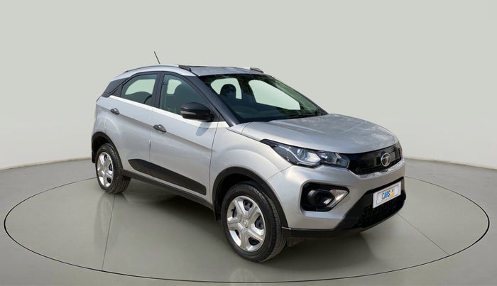2021 Tata NEXON XM SUNROOF PETROL, Petrol, Manual, 19,846 km, Right Front Diagonal