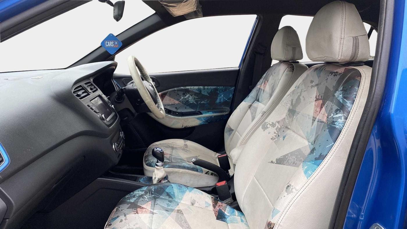 2019 Hyundai i20 Active 1.2 SX DUAL TONE, Petrol, Manual, 12,461 km, Right Side Front Door Cabin