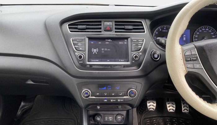 2019 Hyundai i20 Active 1.2 SX DUAL TONE, Petrol, Manual, 12,461 km, Air Conditioner