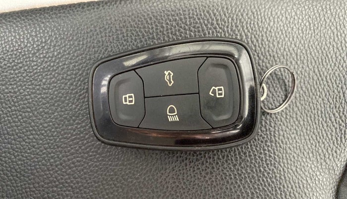 2020 Tata NEXON XZ PLUS PETROL, Petrol, Manual, 47,530 km, Key Close Up
