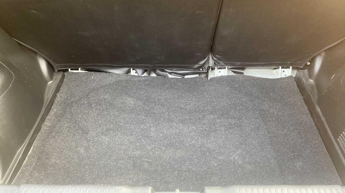 2020 Maruti Swift ZXI AMT, Petrol, Automatic, 30,558 km, Boot Inside