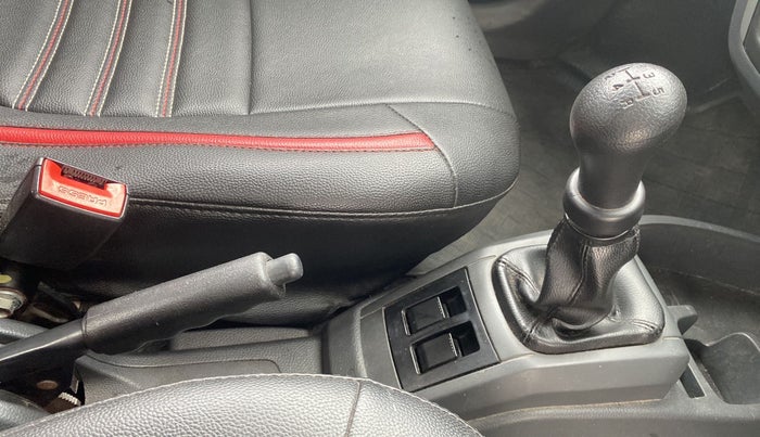 2017 Maruti Alto 800 LXI, Petrol, Manual, 75,325 km, Gear Lever