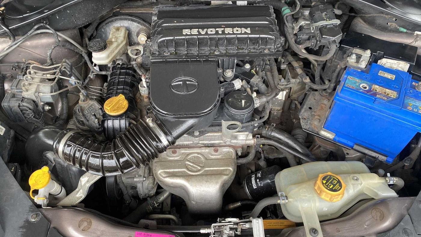 2018 Tata Tiago XZA PETROL, Petrol, Automatic, 56,548 km, Open Bonet
