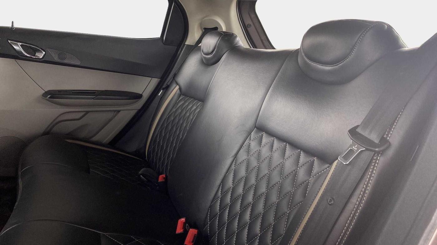 2018 Tata Tiago XZA PETROL, Petrol, Automatic, 56,548 km, Right Side Rear Door Cabin