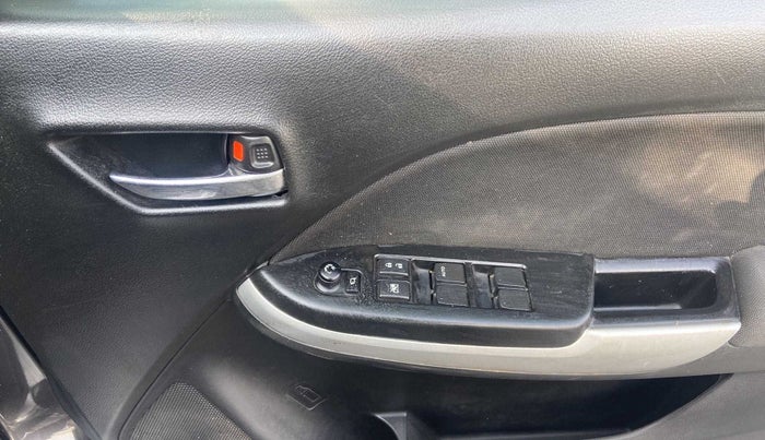 2018 Maruti Baleno ALPHA PETROL 1.2, Petrol, Manual, 71,615 km, Driver Side Door Panels Control