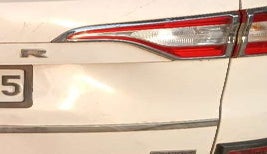 2021 Renault TRIBER RXL MT, Petrol, Manual, 86,696 km, Dicky (Boot door) - Slightly dented