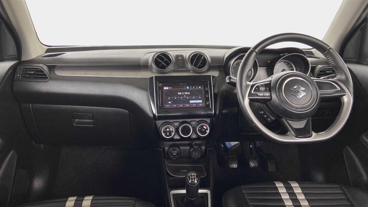 2019 Maruti Swift ZXI PLUS, Petrol, Manual, 35,850 km, Dashboard