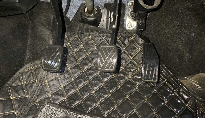 2022 Maruti Celerio VXI, Petrol, Manual, 5,280 km, Pedals