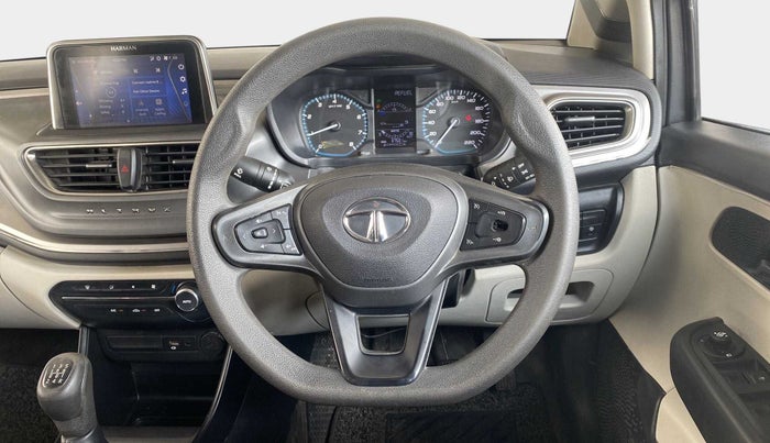 2022 Tata ALTROZ XT PETROL, Petrol, Manual, 37,534 km, Steering Wheel Close Up