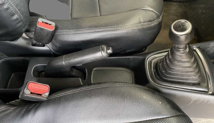 2019 Honda Amaze 1.2L I-VTEC VX, Petrol, Manual, 90,049 km, Gear Lever