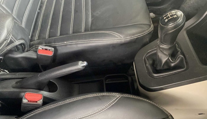 2022 Maruti New Wagon-R ZXI 1.2, Petrol, Manual, 12,995 km, Gear Lever