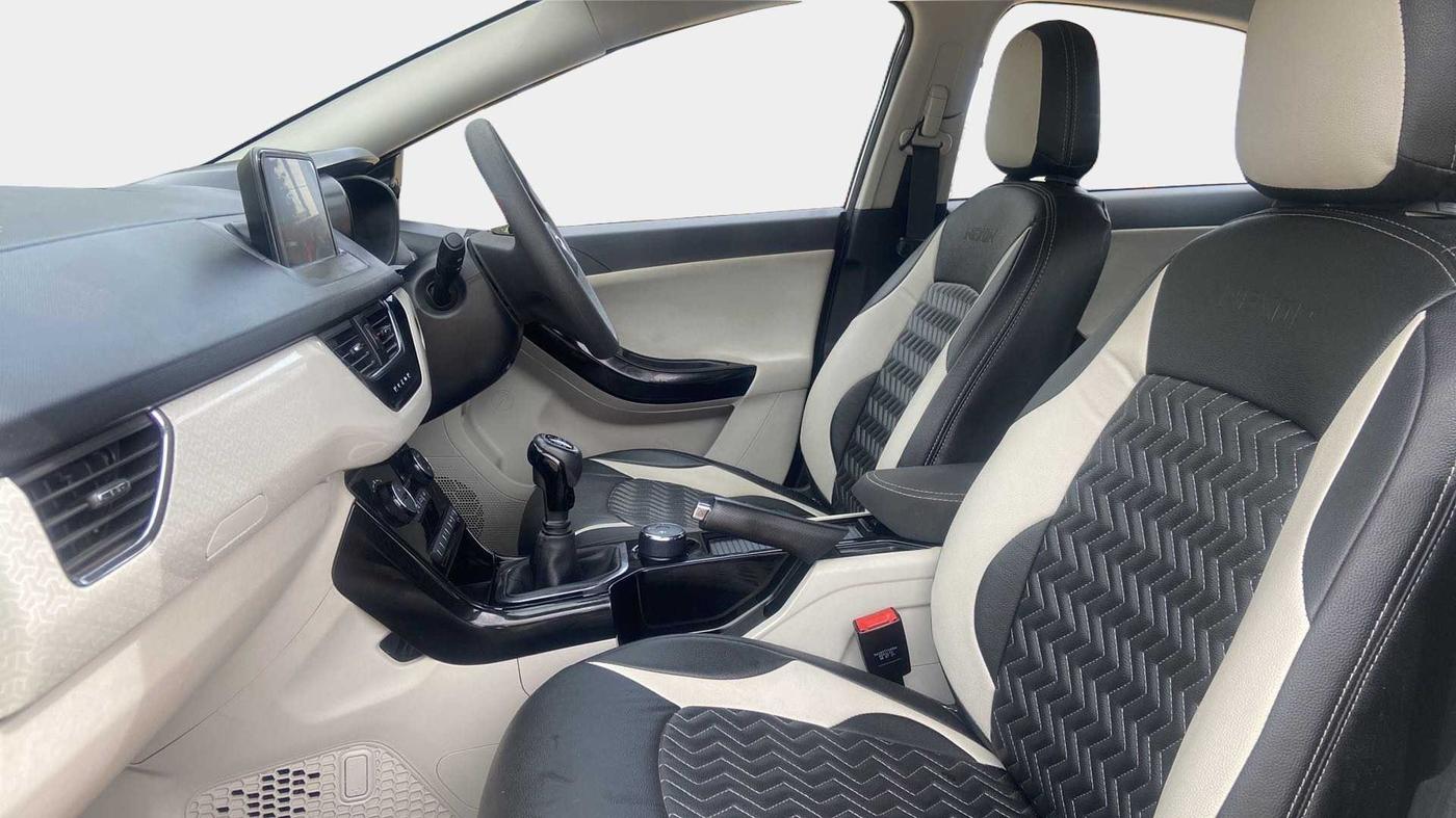2021 Tata NEXON XZ PLUS PETROL, Petrol, Manual, 11,352 km, Right Side Front Door Cabin