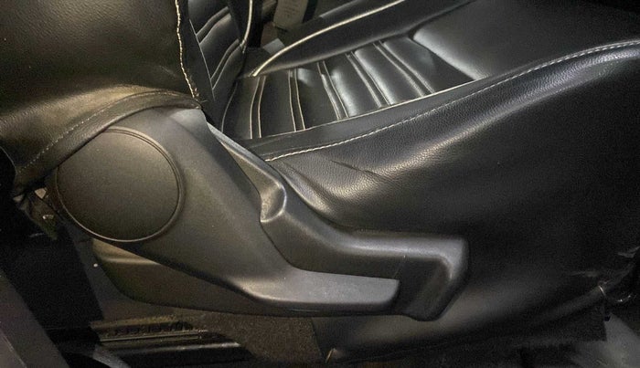 2018 Maruti IGNIS ZETA 1.2 AMT, Petrol, Automatic, 49,117 km, Driver Side Adjustment Panel